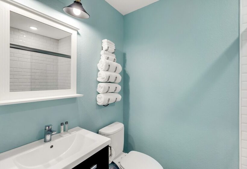 酒店 John Yancey Oceanfront Inn