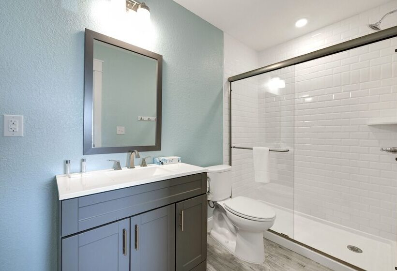 酒店 John Yancey Oceanfront Inn