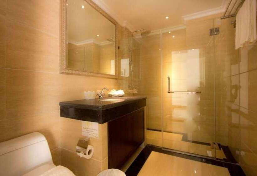 酒店 Lk Royal Wing