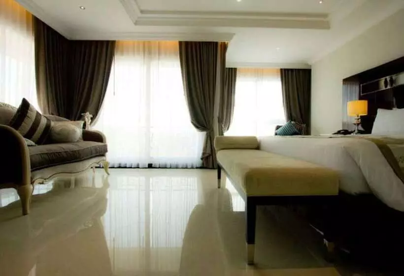 호텔 Lk Royal Wing