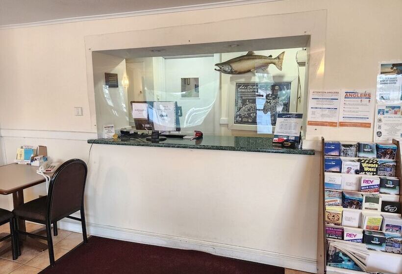 Hotel Red Carpet Inn Pulaski