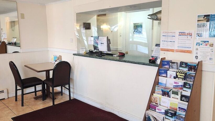 Hotel Red Carpet Inn Pulaski