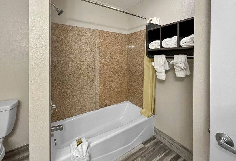 فندق Rodeo Lodge