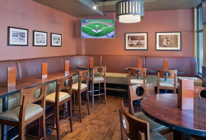 Silver Cloud Hotel Seattle Stadium