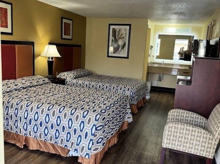 Отель Somatel Goodlettsville