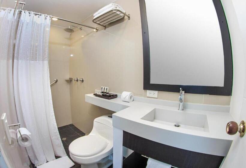 בית מלון כפרי The Morgana Poblado Suites