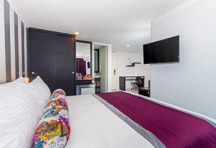 בית מלון כפרי The Morgana Poblado Suites