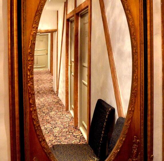 تختخواب و صبحانه Gotthard Residents