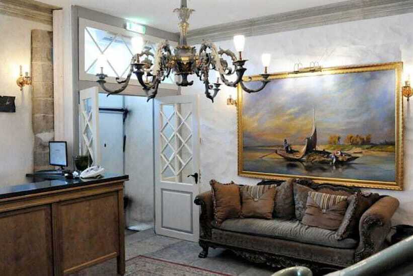 تختخواب و صبحانه Gotthard Residents