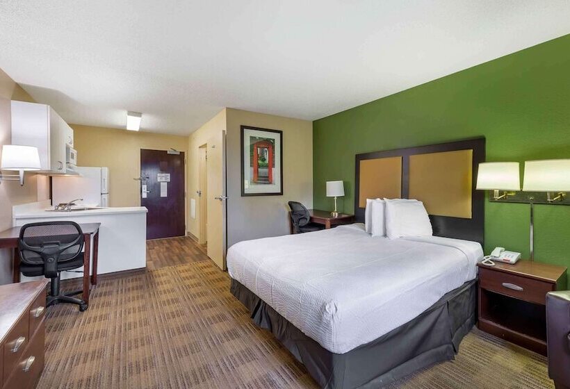 Extended Stay America Suites   Cleveland   Beachwood   Orange Place   South