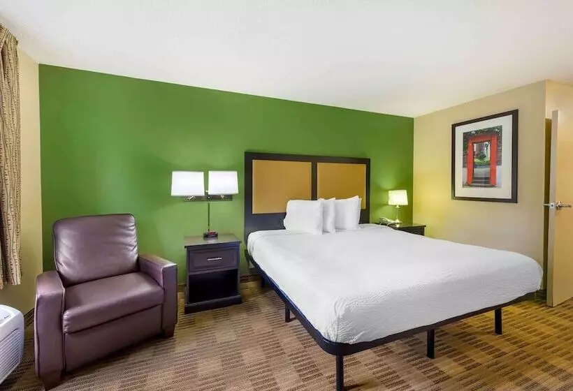 Extended Stay America Suites   Cleveland   Beachwood   Orange Place   South