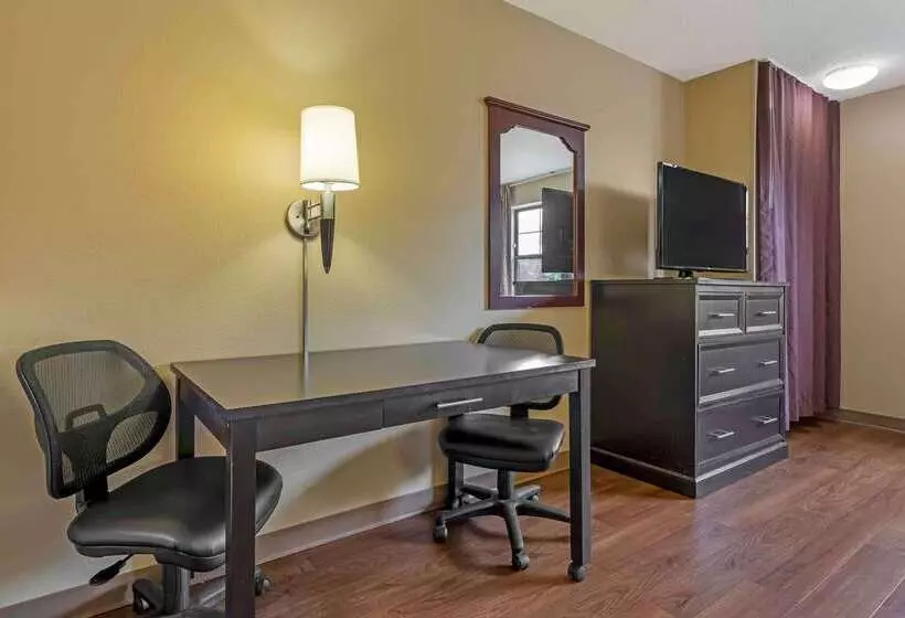 Extended Stay America Suites Bloomington Normal