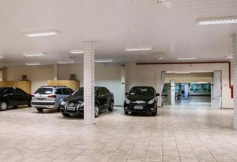 בית מלון כפרי Alves