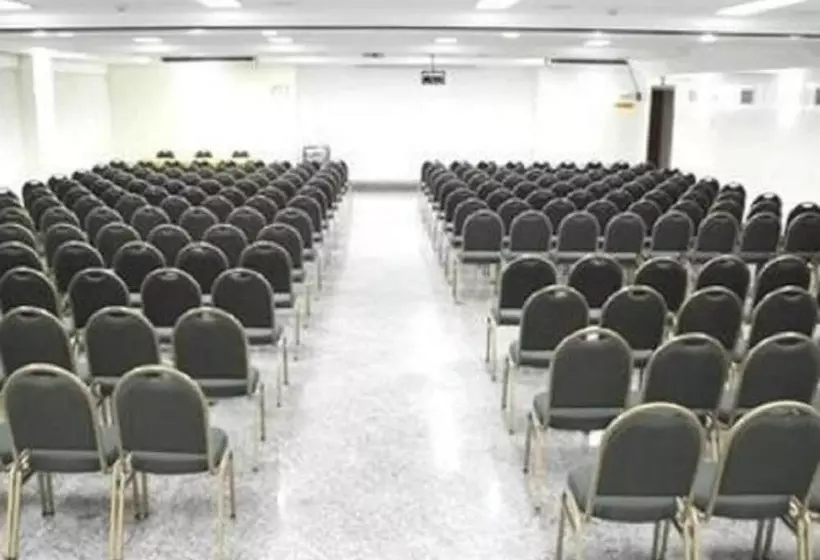 בית מלון כפרי Alves