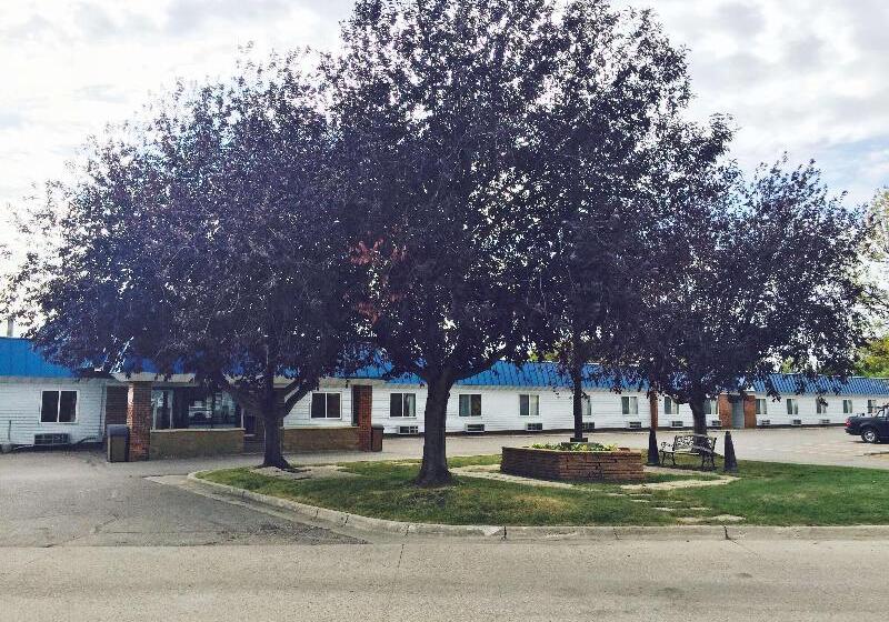 בית מלון כפרי Americas Best Value Inn Grand Forks