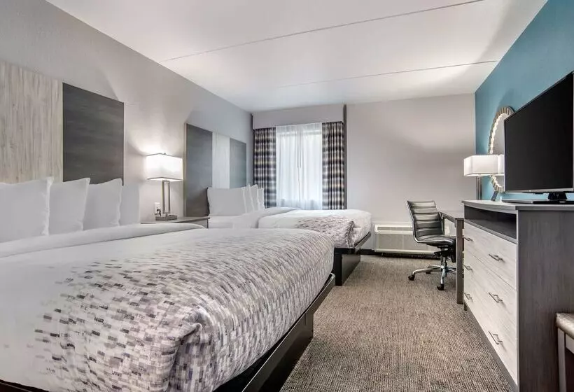 Отель Best Western Brewton Inn