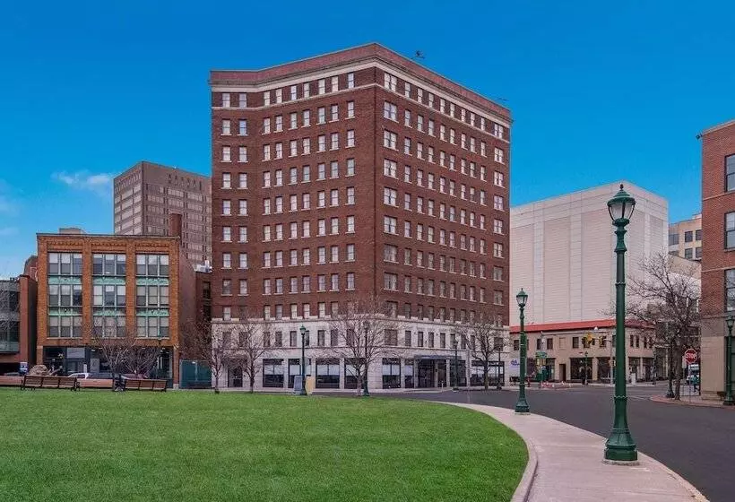 Best Western Syracuse Downtown Hotel And Suites