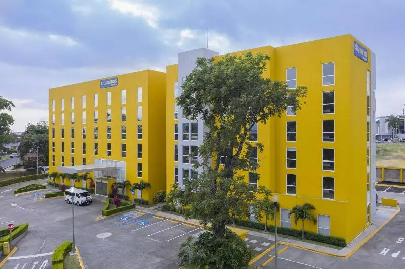 فندق City Express By Marriott San José Costa Rica