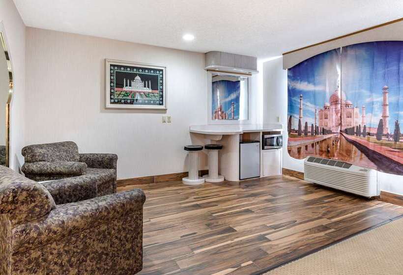 בית מלון כפרי Comfort Suites North