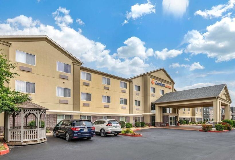 בית מלון כפרי Comfort Suites North