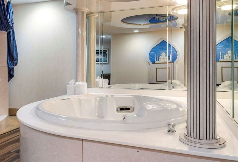 בית מלון כפרי Comfort Suites North