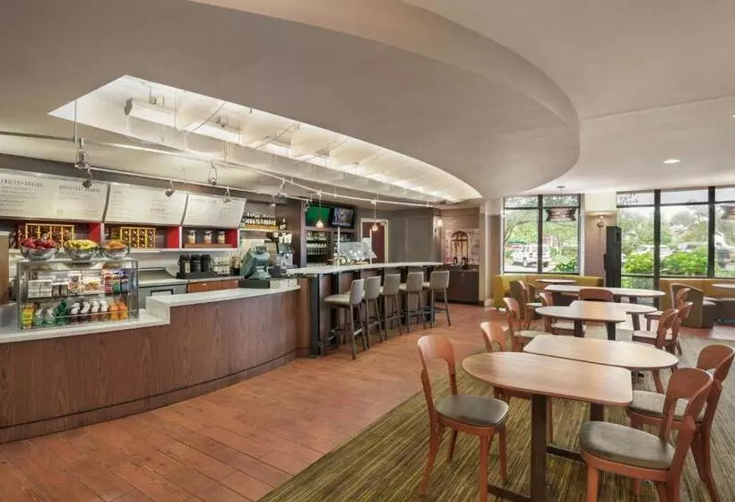 ホテル Courtyard By Marriott Middletown Goshen