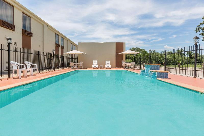 호텔 Days Inn By Wyndham Rayne/crowley