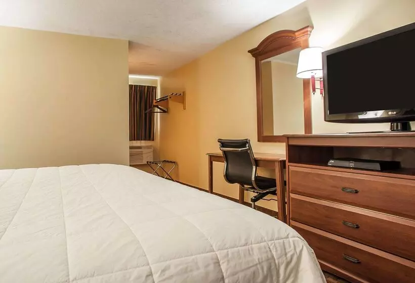 Otel Econo Lodge