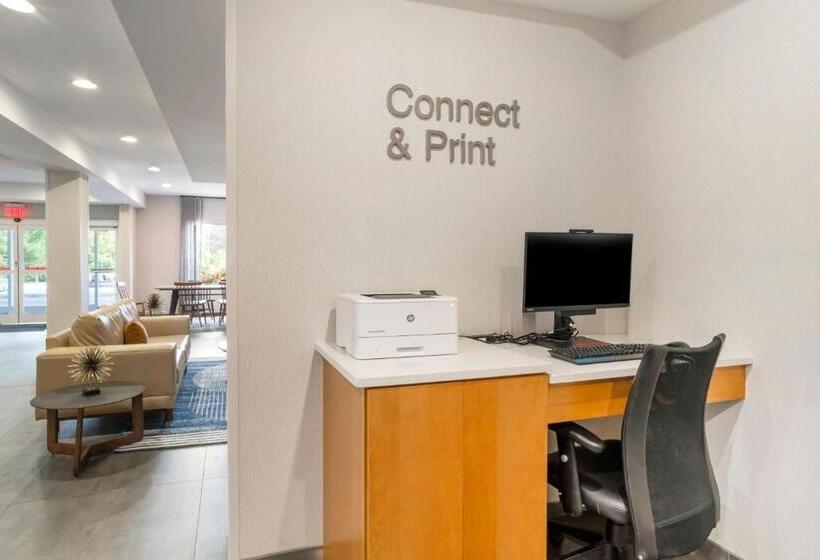 فندق Fairfield Inn & Suites Boone