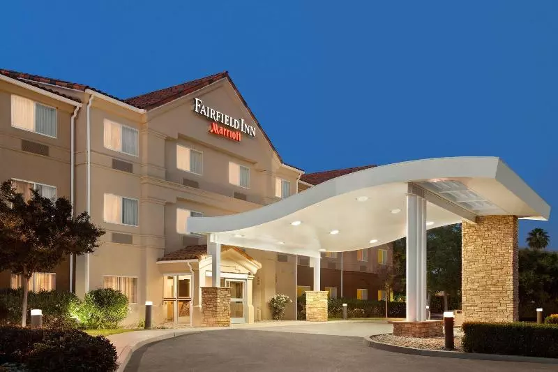호텔 Fairfield Inn By Marriott Visalia Sequoia