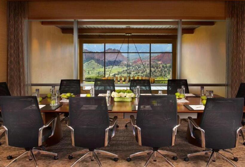 호텔 Garden Of The Gods Resort & Club