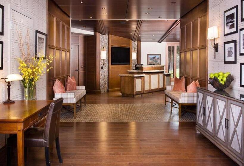 호텔 Garden Of The Gods Resort & Club