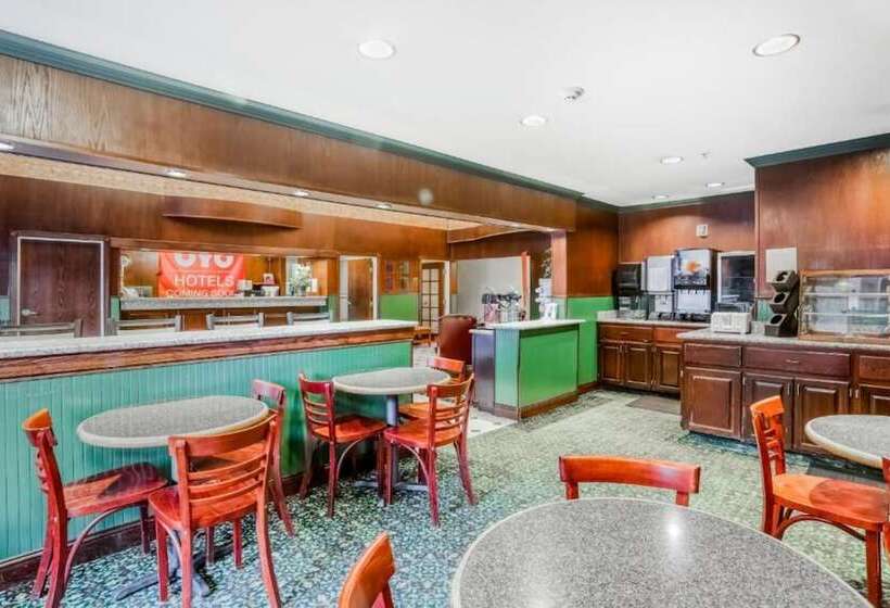 Отель Spark By Hilton Tumwater