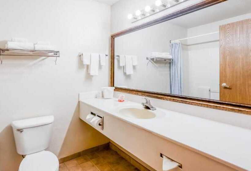 Отель Spark By Hilton Tumwater