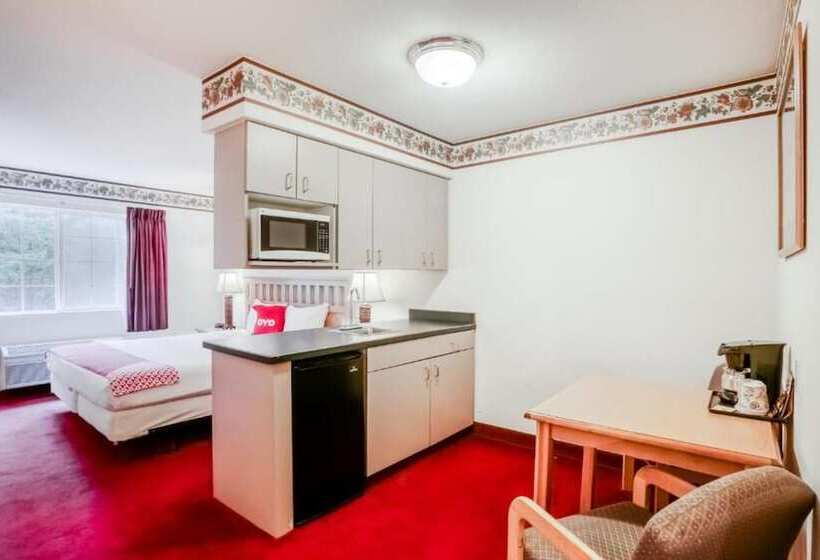 Отель Spark By Hilton Tumwater