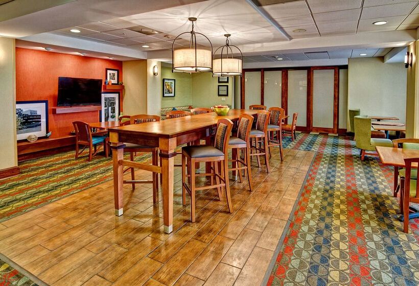 Отель Hampton Inn Greenville