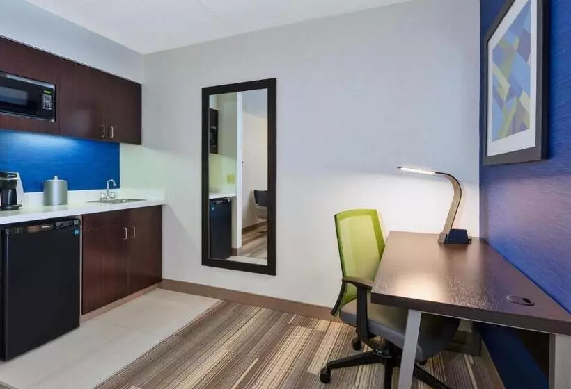 호텔 Holiday Inn Express Blacksburg, An Ihg