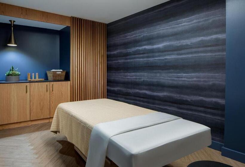 هتل Jw Marriott Grand Rapids