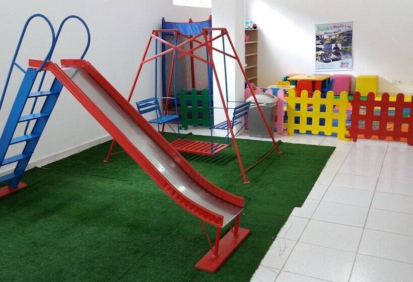 Otel Nascentes Da Serra