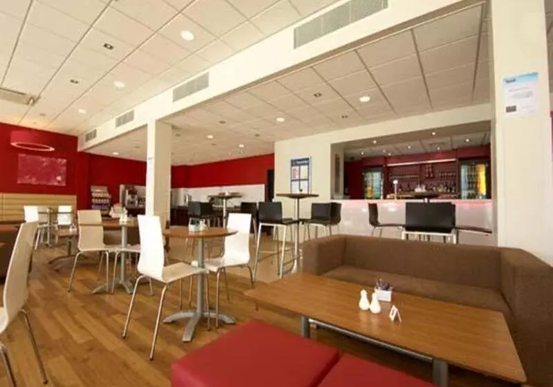 Hotelli Travelodge London Excel