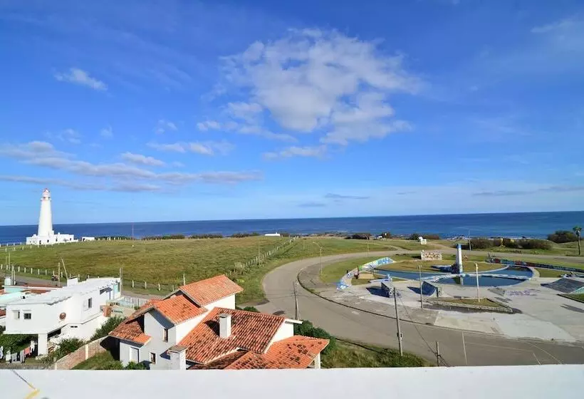 בית מלון כפרי Uy Proa Sur