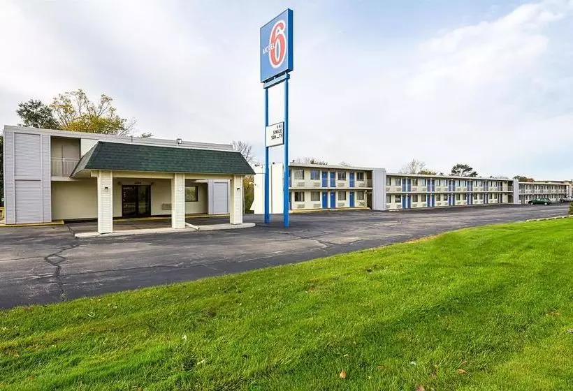 モーテル Rodeway Inn