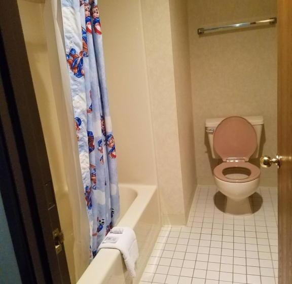 מוטל Great Lakes Inn