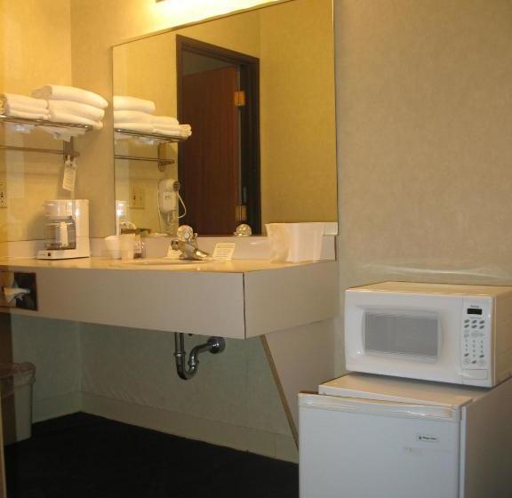 מוטל Great Lakes Inn