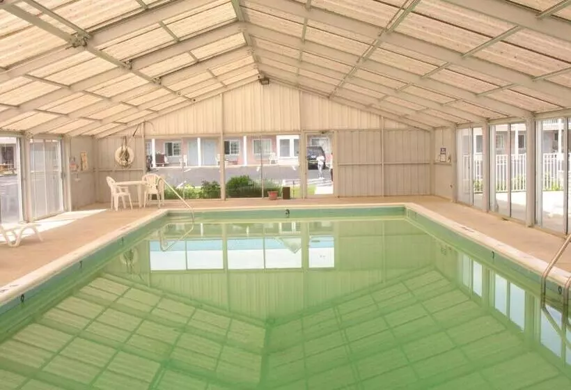 مُتل Great Lakes Inn