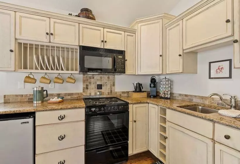 Bridge Street Cottages