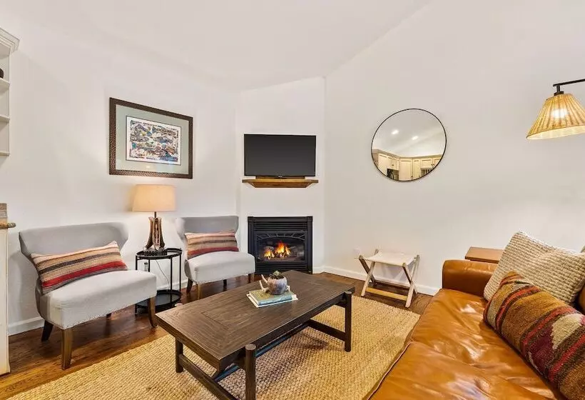 Bridge Street Cottages