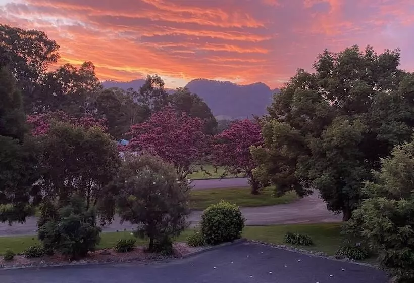 Bucketts Way Motel Gloucester