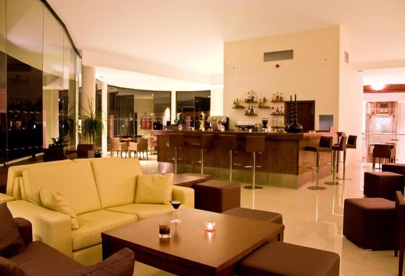 Cerro Mar Atlantico & Cerro Mar Garden