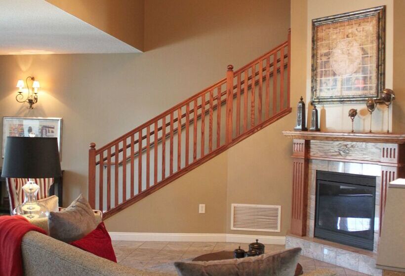 Grandstay Hotel & Suites Ames